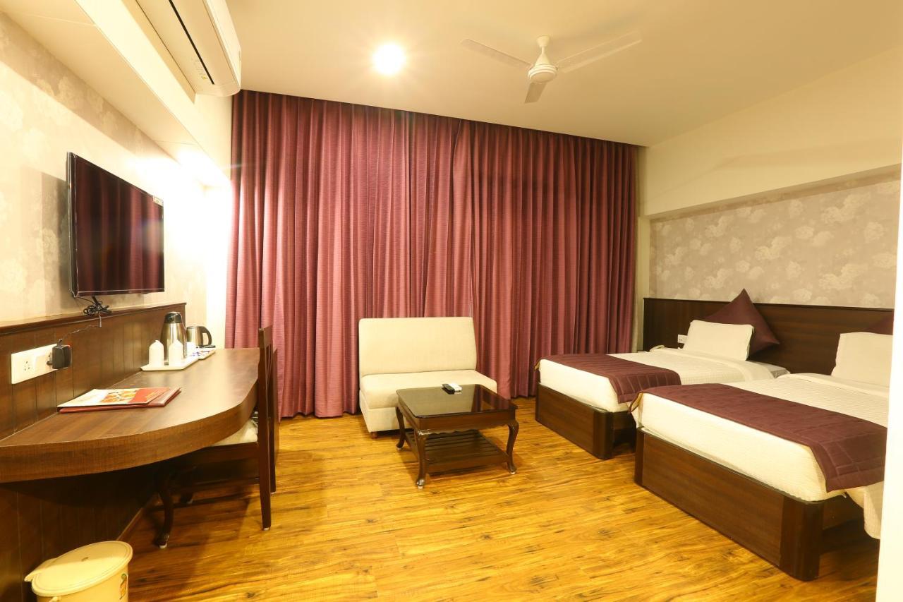 Hotel The Great Ganga Ришикеш Экстерьер фото