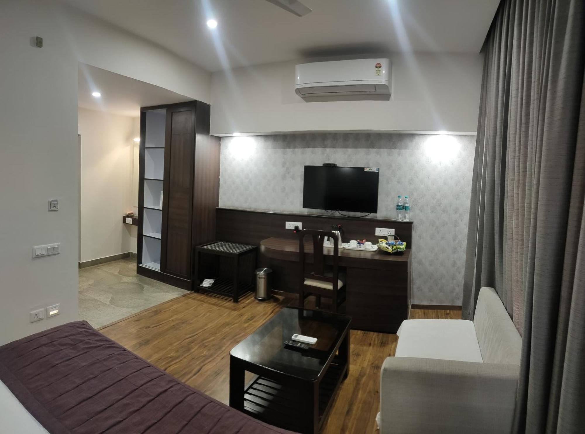 Hotel The Great Ganga Ришикеш Экстерьер фото