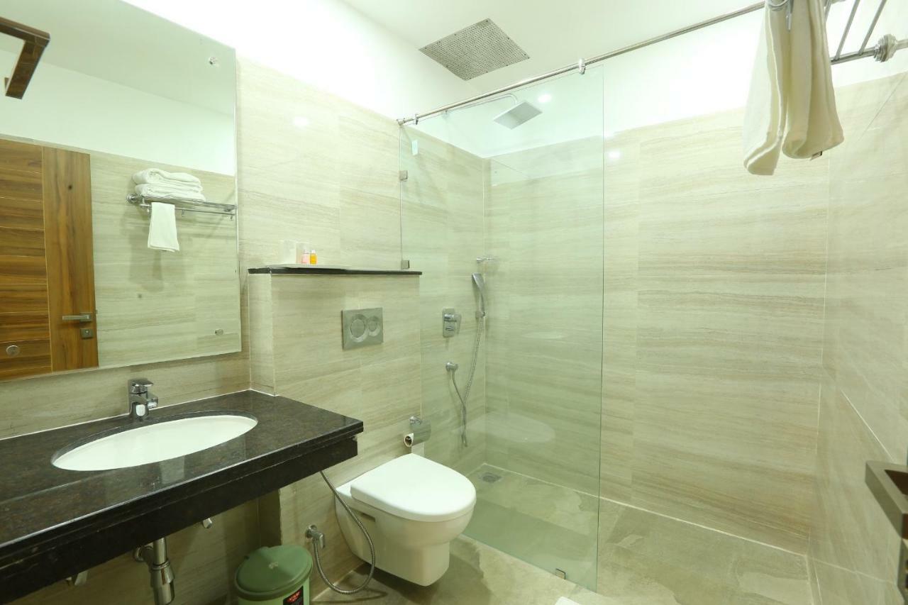 Hotel The Great Ganga Ришикеш Экстерьер фото